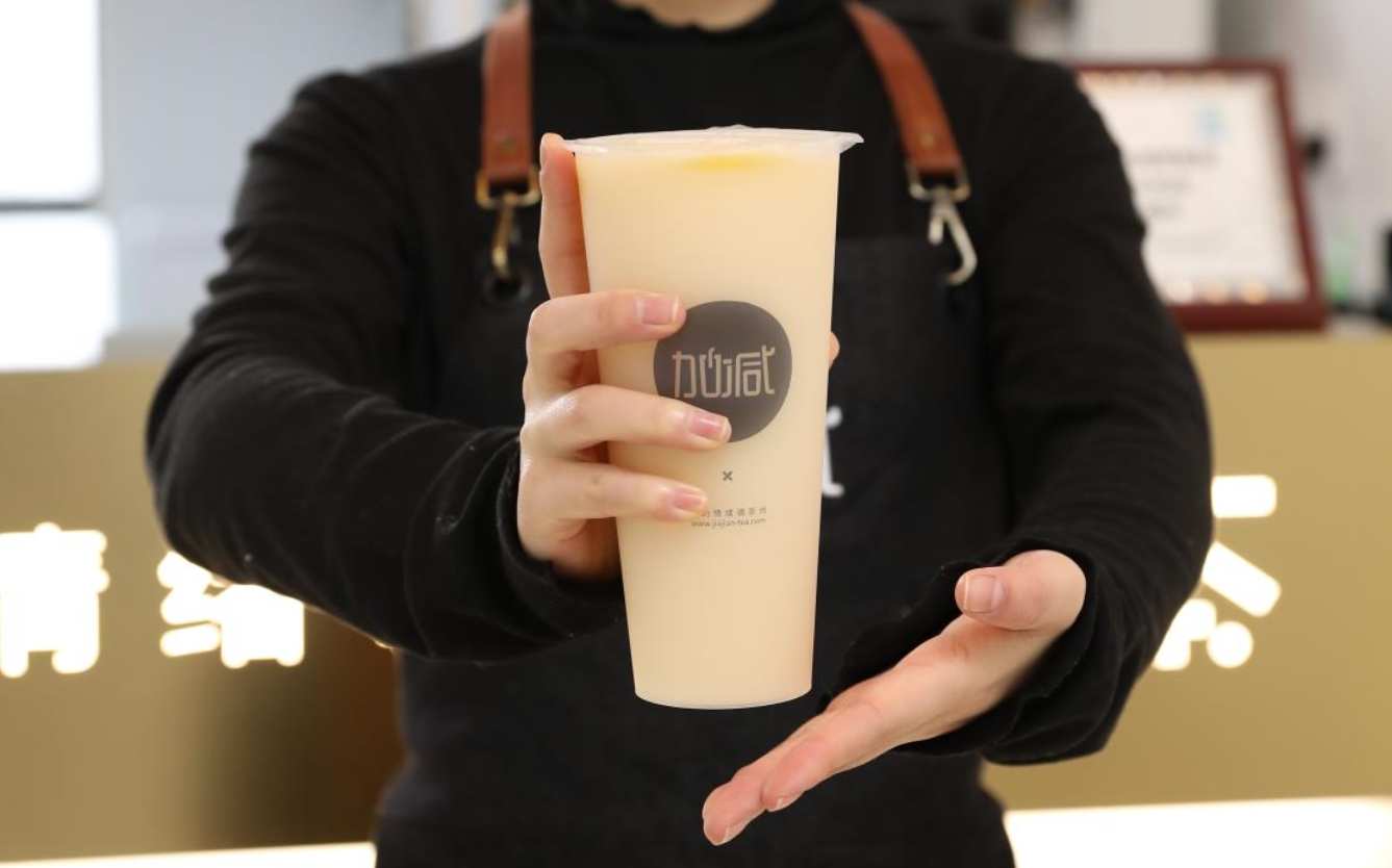 U乐国际茶饮：为何奶茶行业都热衷于开校园店